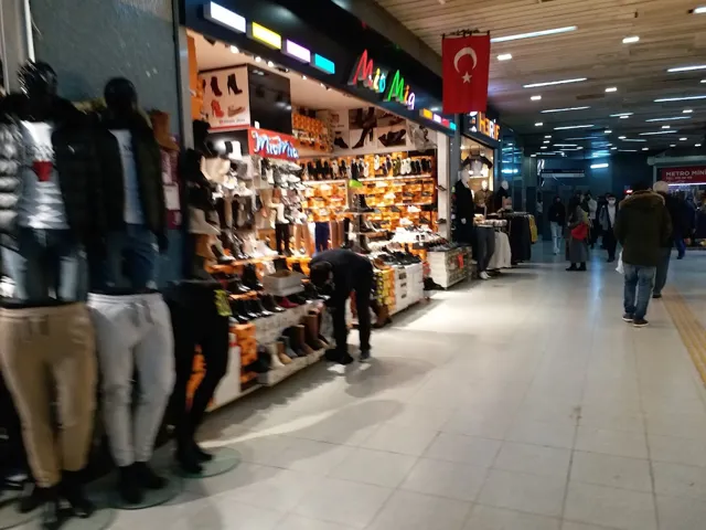 Kızılay Metro Çarşısı