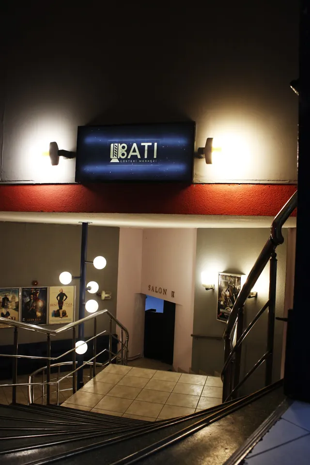 Batı Gösteri Merkezi