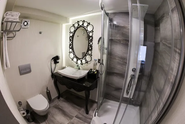 Demonti Otel Ankara