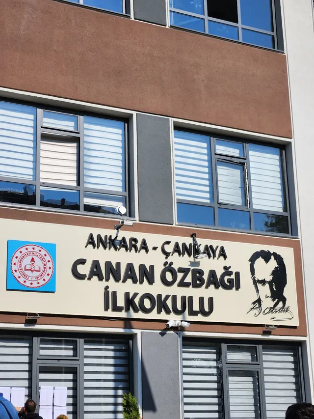 Canan ÖZBAĞI İlkokulu
