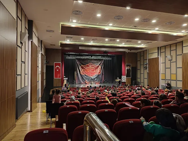 Çankaya Belediyesi Yılmaz Güney Sahnesi