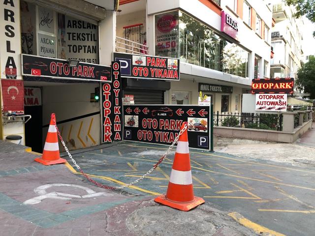 Kızılay Otopark — Kızılay mağaza